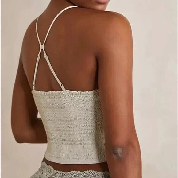 Free People Intimately RIGHT ON TIME Smocked Satin Tank Top Light Green L NWOT - Picture 2 of 2